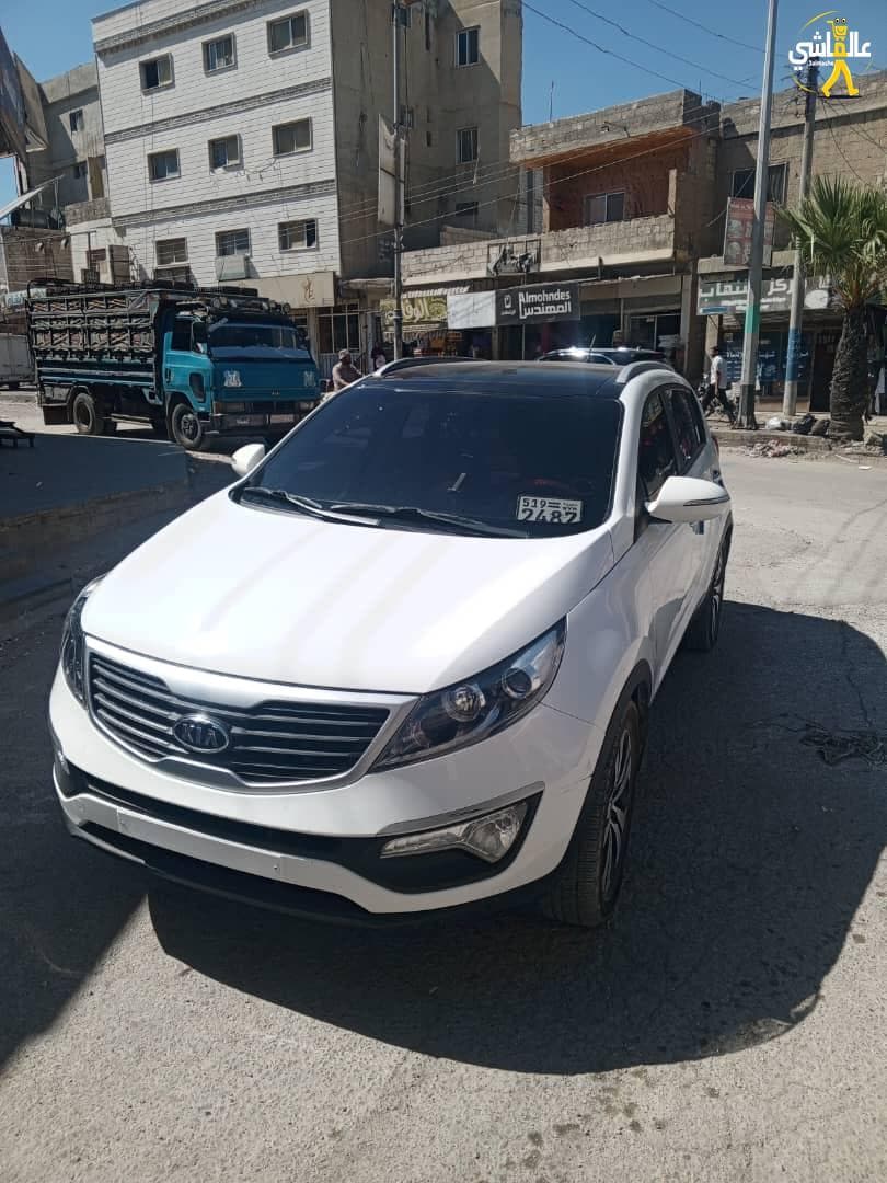 كيا سبورتاج موديل 2012