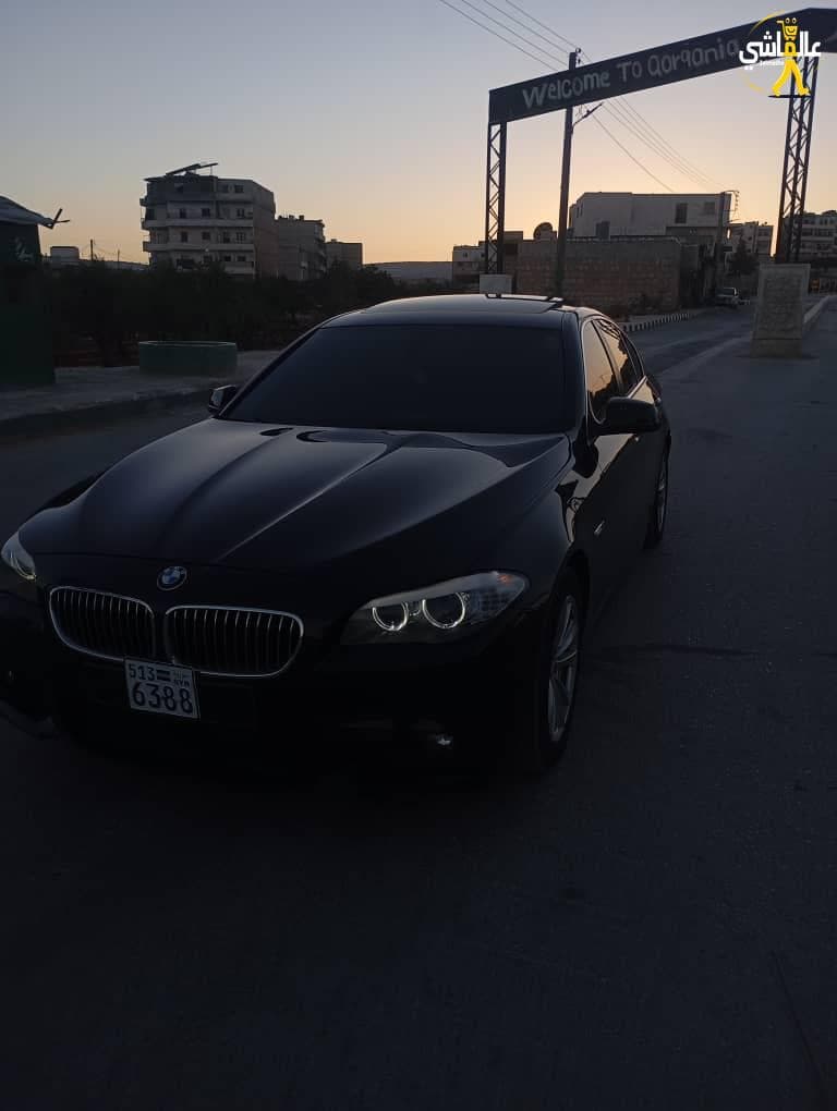 للبيع وقابله للداكيش حصرن ع شي نضيف بي ام BMW 2012 2013